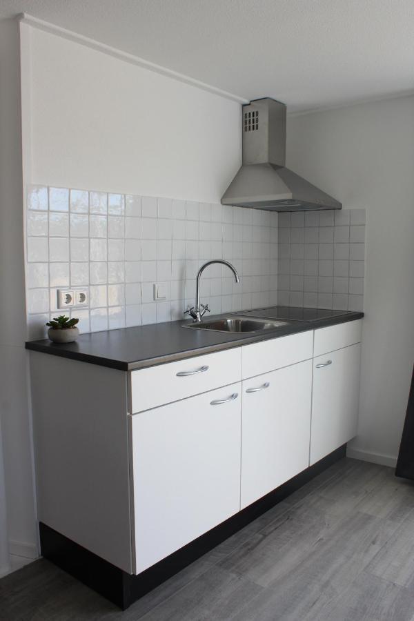 Slapen Bij De Buurvrouw Bed and breakfast *