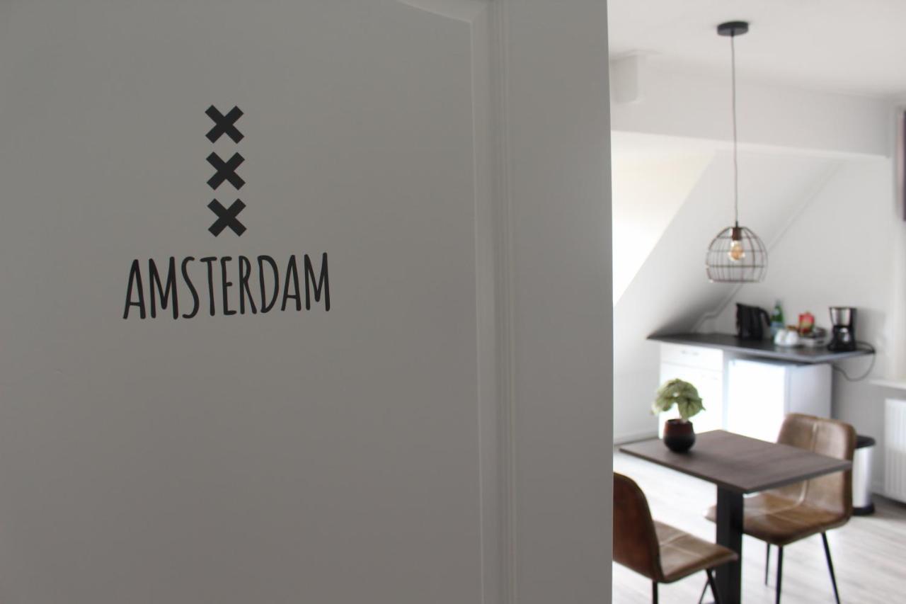 Slapen Bij De Buurvrouw Bed and breakfast *